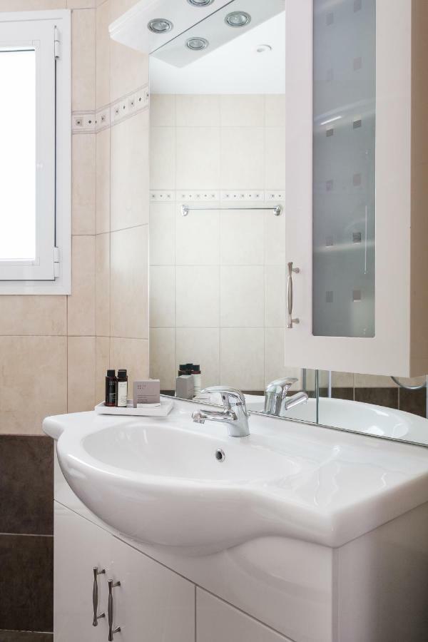 Delightful 1Bd Apartment In Plaka By Upstreet 雅典 外观 照片